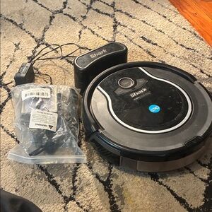Shark Black Robotic Vacuum Cleaner